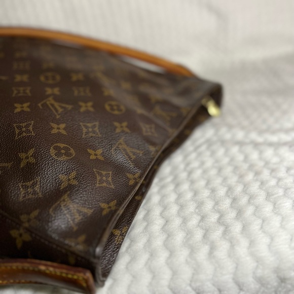 Louis Vuitton looping GM. - Picture 10 of 15